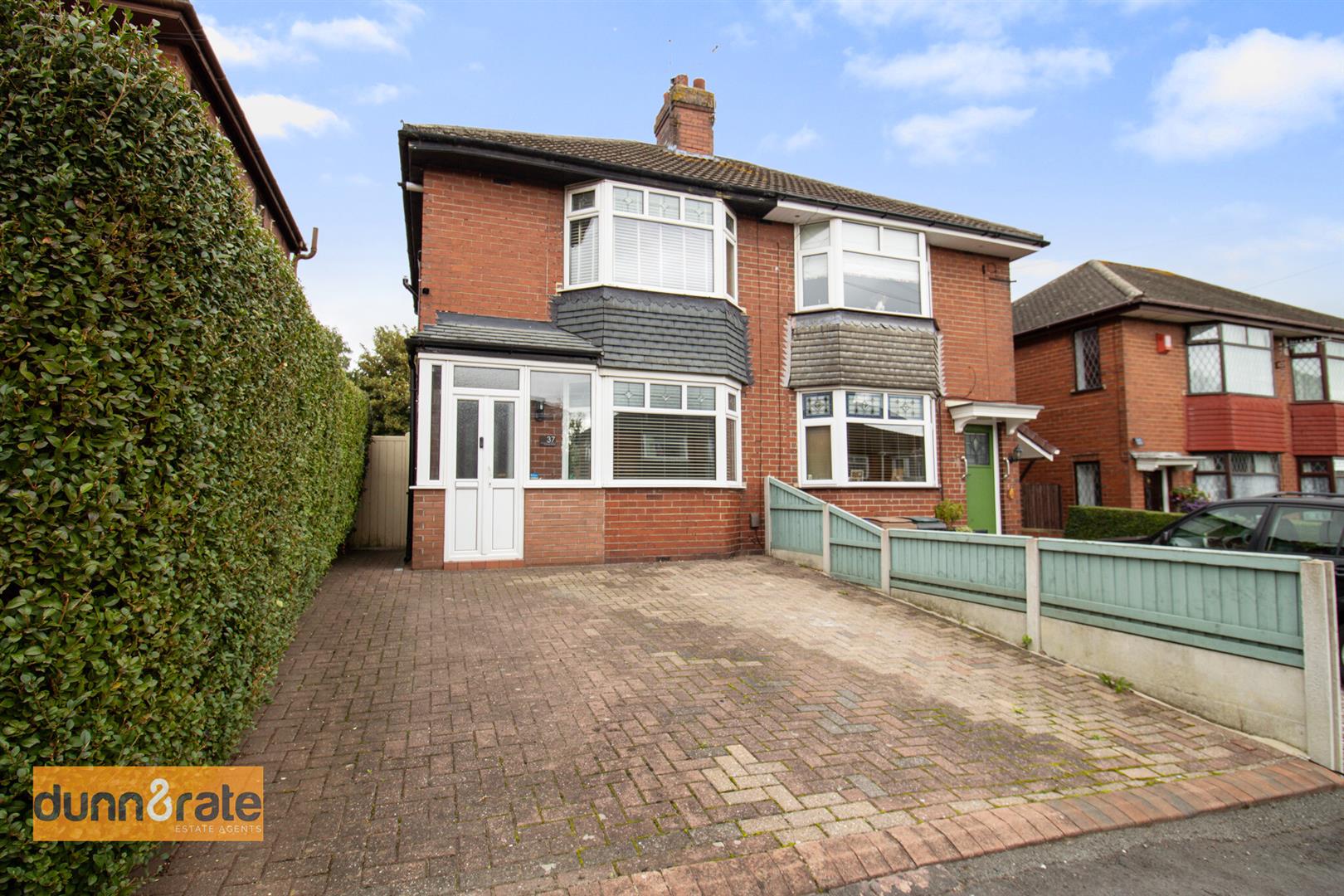2 bed property in Cromer Road, Stoke-On-Trent